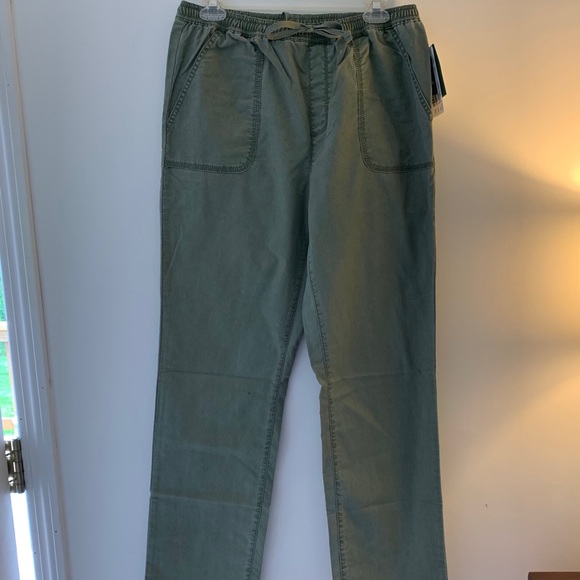 LL Bean 20 Reg. Sun washed Canvas Pants Olive New No Tag - Picture 4 of 12